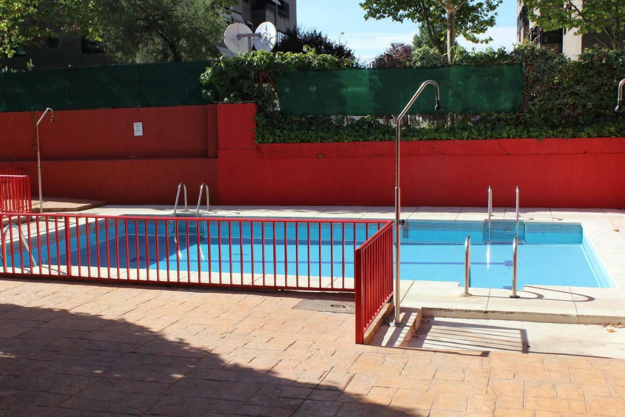 Vivienda Familiar Con Jardin Junto A Ifema Madri Exterior foto