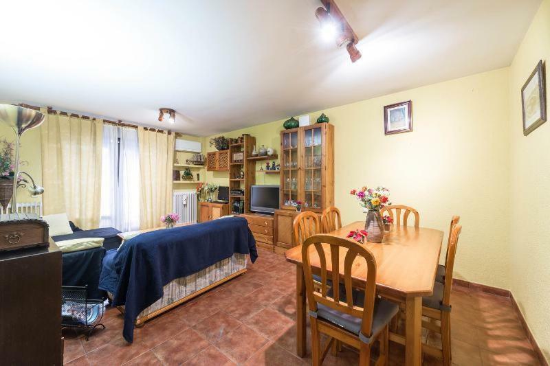Vivienda Familiar Con Jardin Junto A Ifema Madri Exterior foto