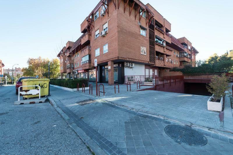 Vivienda Familiar Con Jardin Junto A Ifema Madri Exterior foto